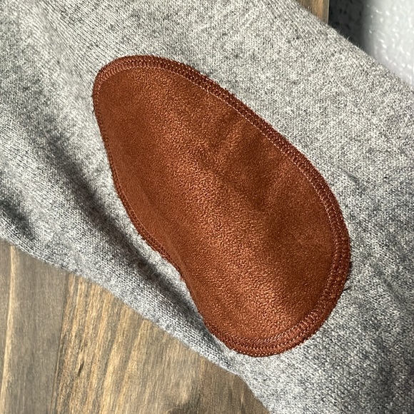 Left On Houston Cardigan - Picture 4 of 7